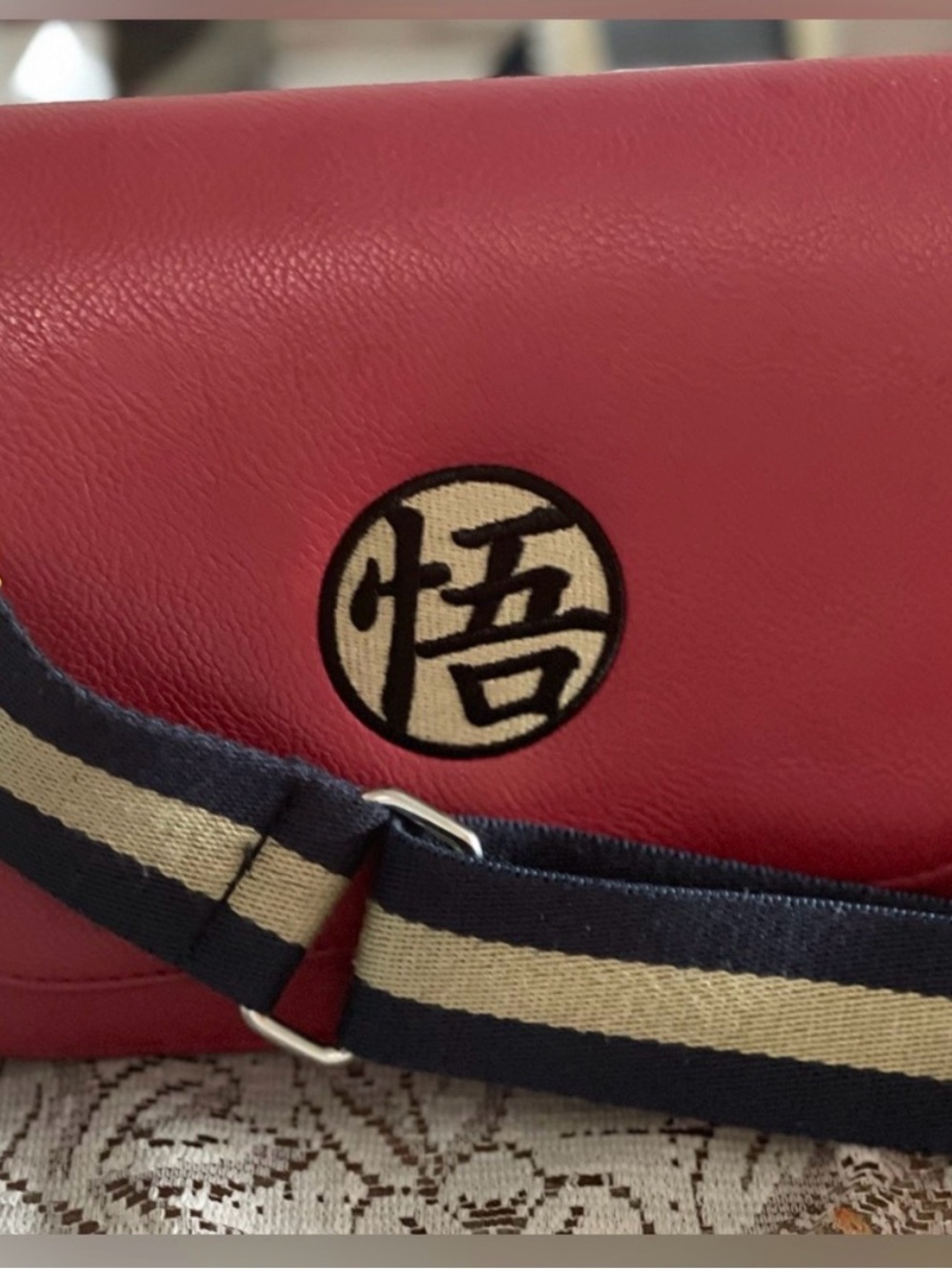 Loungefly Dragon Ball Z Red Crossbody bag - Picture 2 of 7